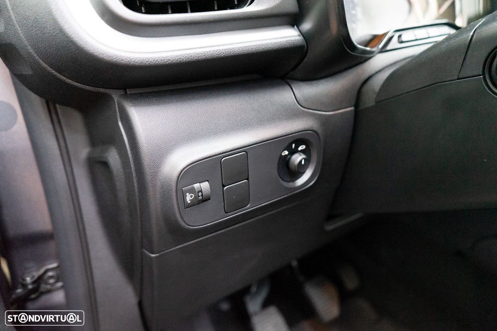 Citroën C3 Pure Tech S&S Shine - 21