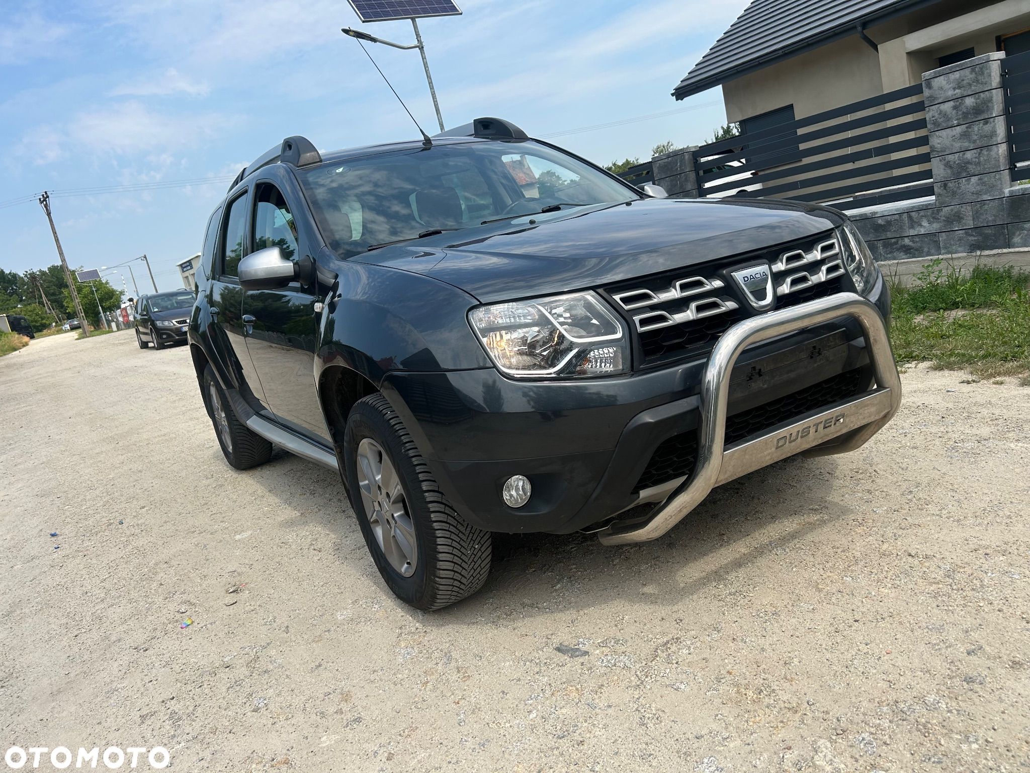 Dacia Duster 1.6 16V 4x2 Destination - 1