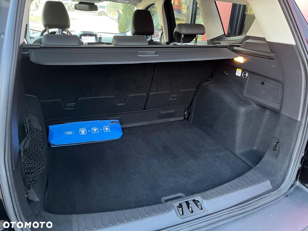 Ford Kuga 2.0 TDCi AWD Titanium - 12