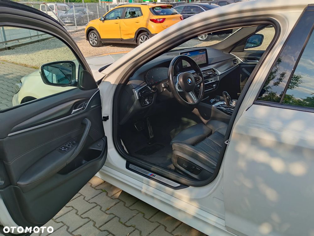 BMW Seria 5 518d mHEV M Sport sport - 15