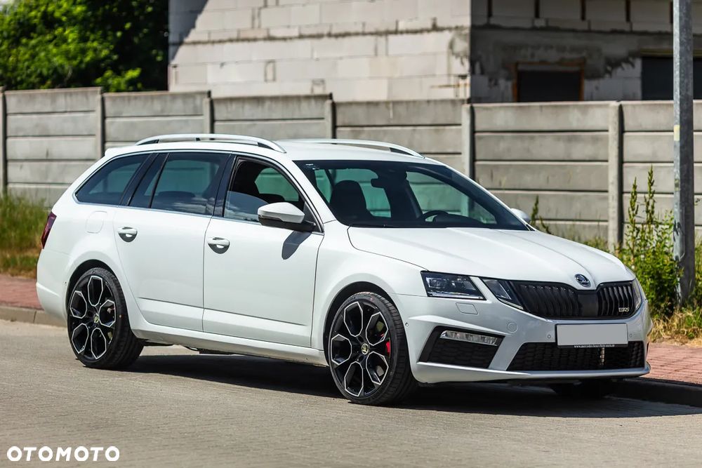Skoda Octavia 2.0 TDI 4x4 DSG RS - 5