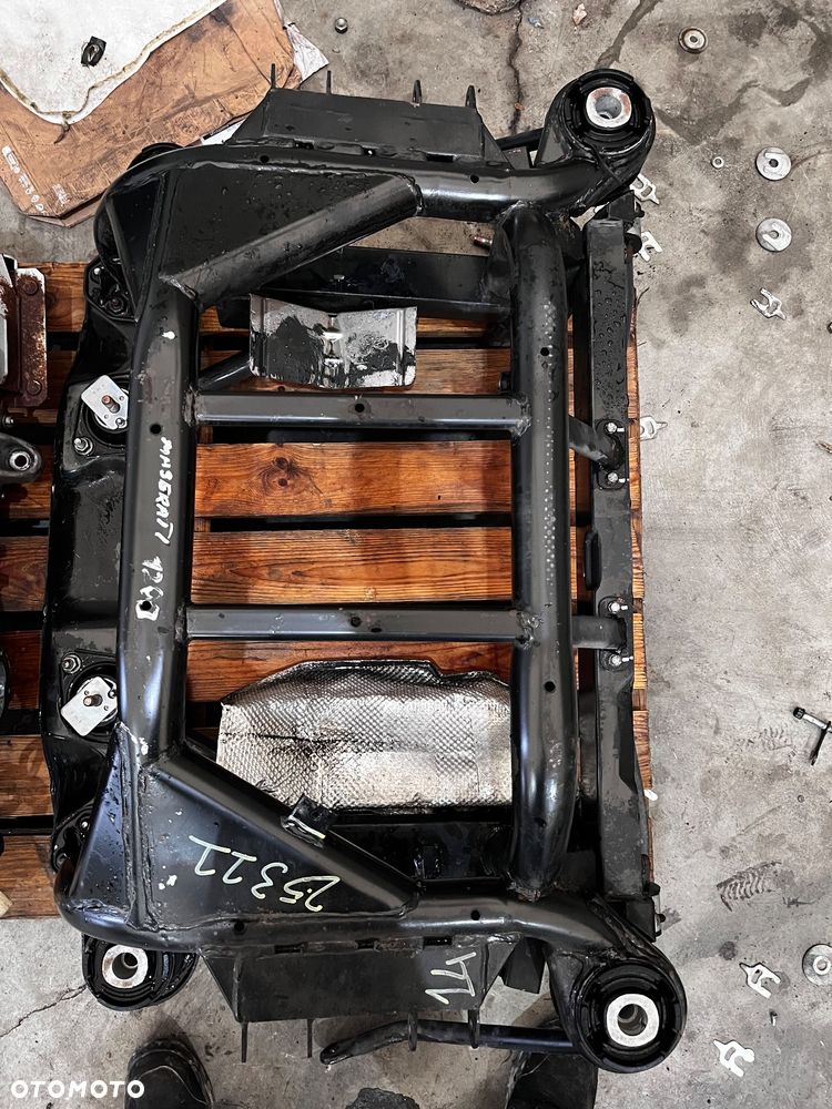 Sanki zawieszenia tylne Maserati Quatroporte V 4.2 2006r - 1