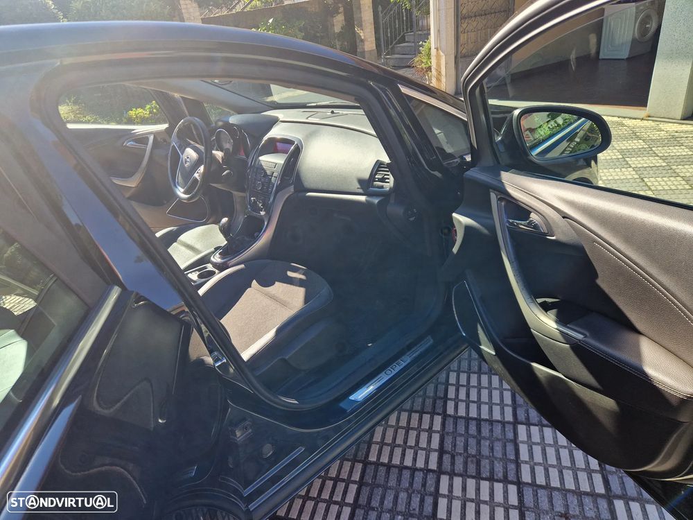 Opel Astra 1.3 CDTI Cosmo - 21