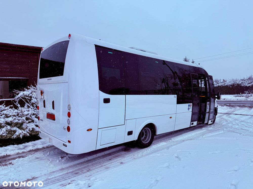 Iveco Rosero First - 4