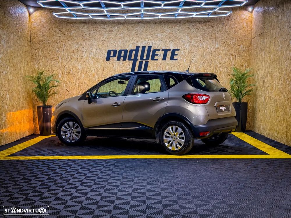 Renault Captur 1.0 TCe Intens - 19