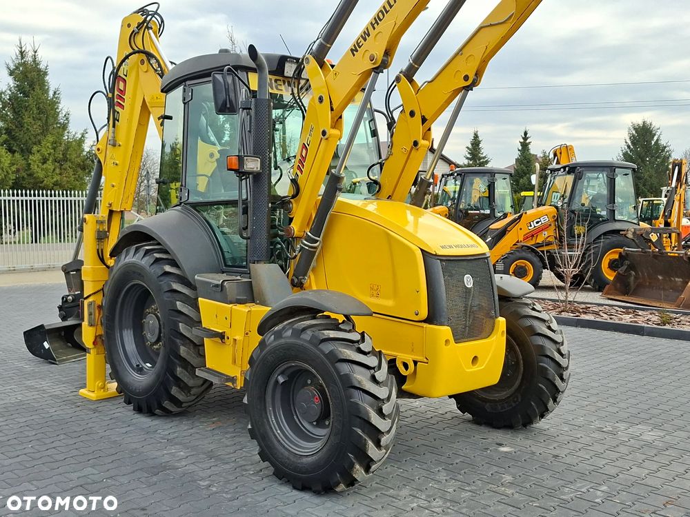 New Holland B110 C / Joystick / Koparko Ładowarka / - 13