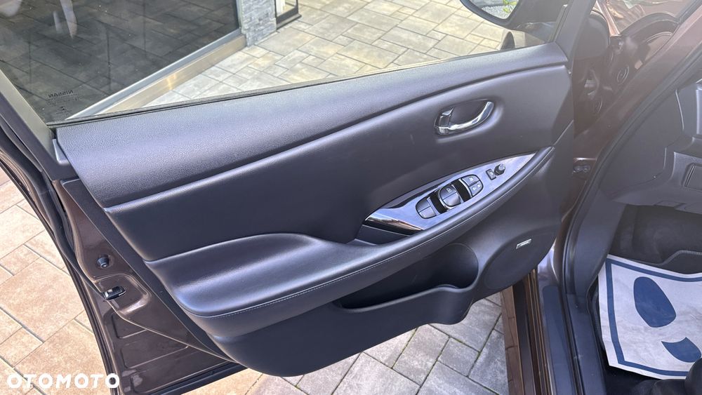 Nissan Leaf 40kWh N-Connecta - 9