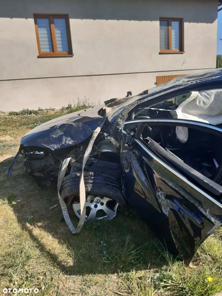 Volvo V40 T3 Momentum - 10
