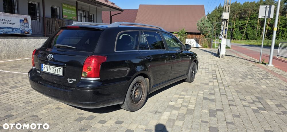 Toyota Avensis - 3