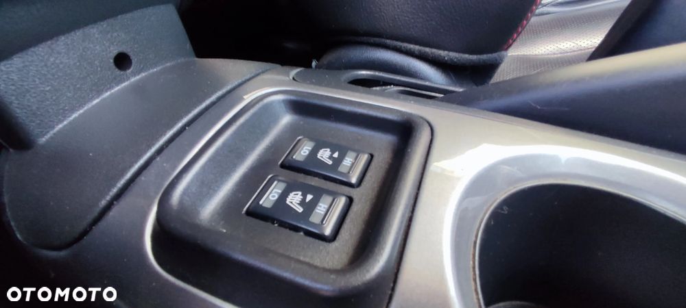 Nissan Juke 1.6 DIG-T ALL-MODE 4x4i Xtronic Tekna - 14