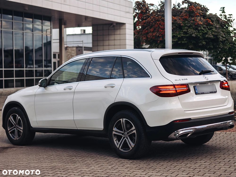 Mercedes-Benz GLC 300 4-Matic - 14