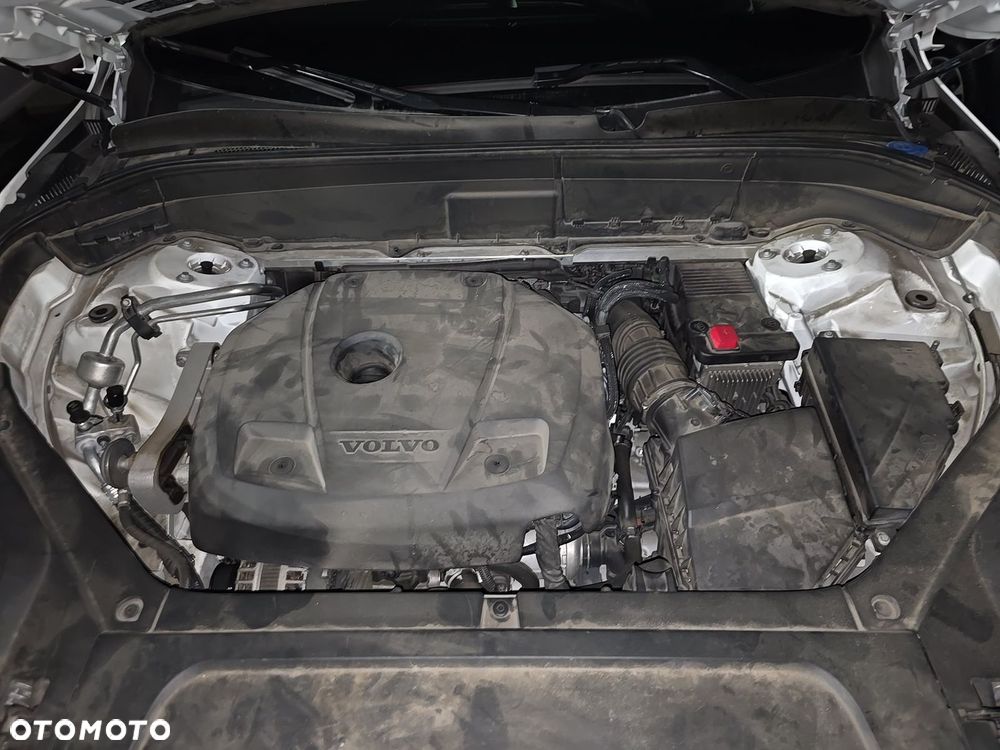 Volvo XC 90 - 18