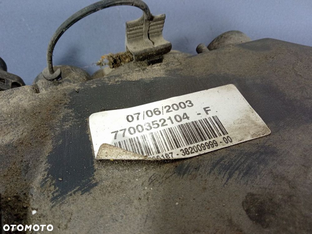 OPEL MOVANO A REFLEKTOR PRAWY PRZÓD LAMPA PRZEDNIA EU 7700352104 - 5