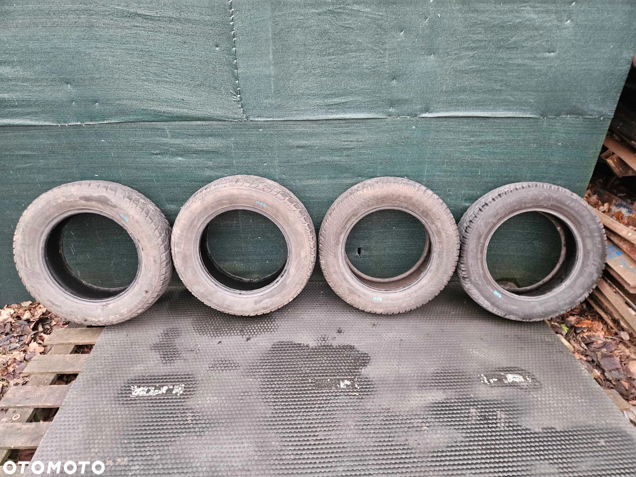 Opony Opona Zimowe 195/65 R15 4szt - 1