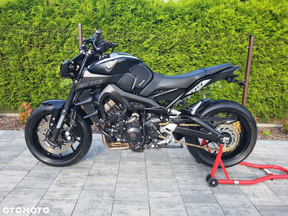 Yamaha MT - 21