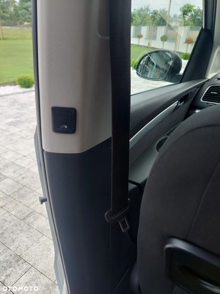 Volkswagen Sharan - 14