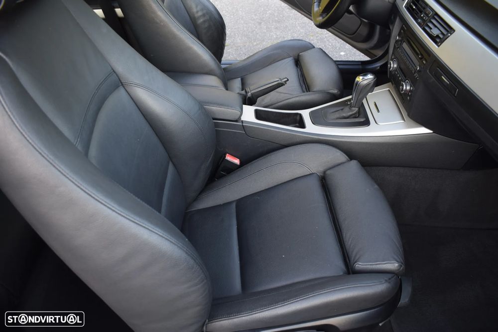 BMW 320 d Coupe Auto - 19