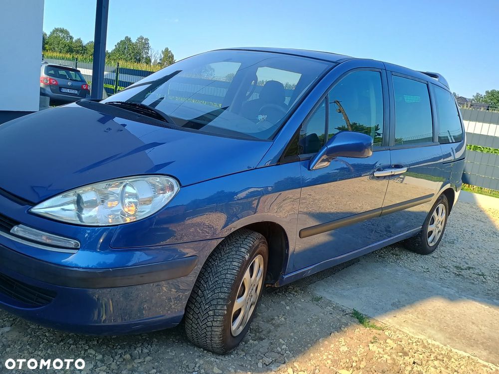 Peugeot 807