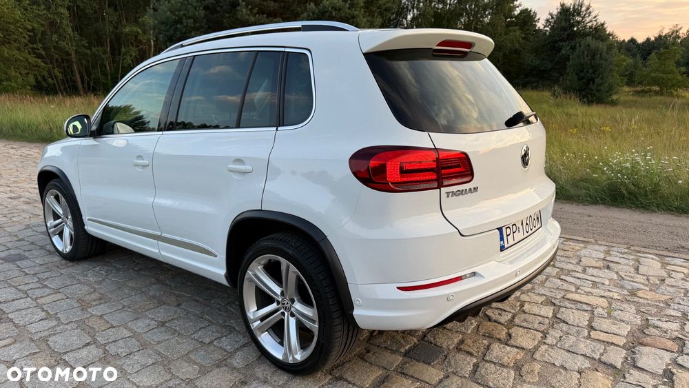 Volkswagen Tiguan 2.0 TDI SCR BlueMotion Technology Sport & Style - 3