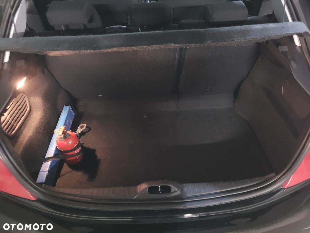 Peugeot 208 1.4 HDi Active - 15