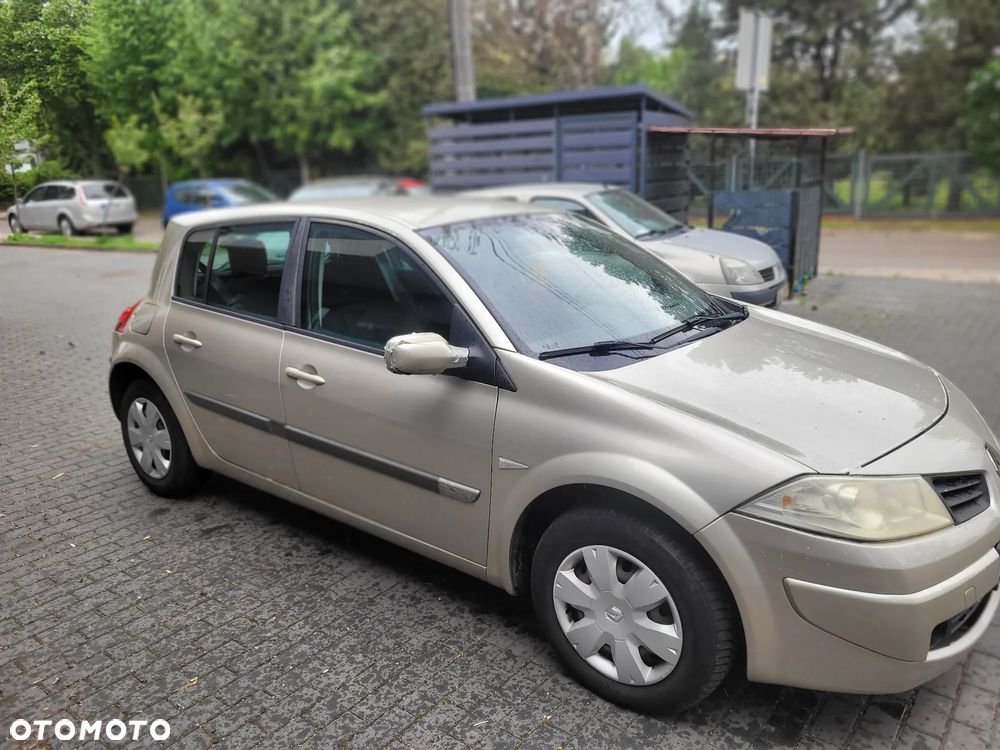 Renault Megane - 2