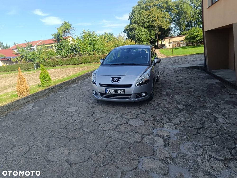Peugeot 5008 155 THP Platinum - 1