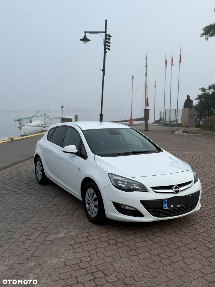 Opel Astra 1.6 CDTI Enjoy - 1