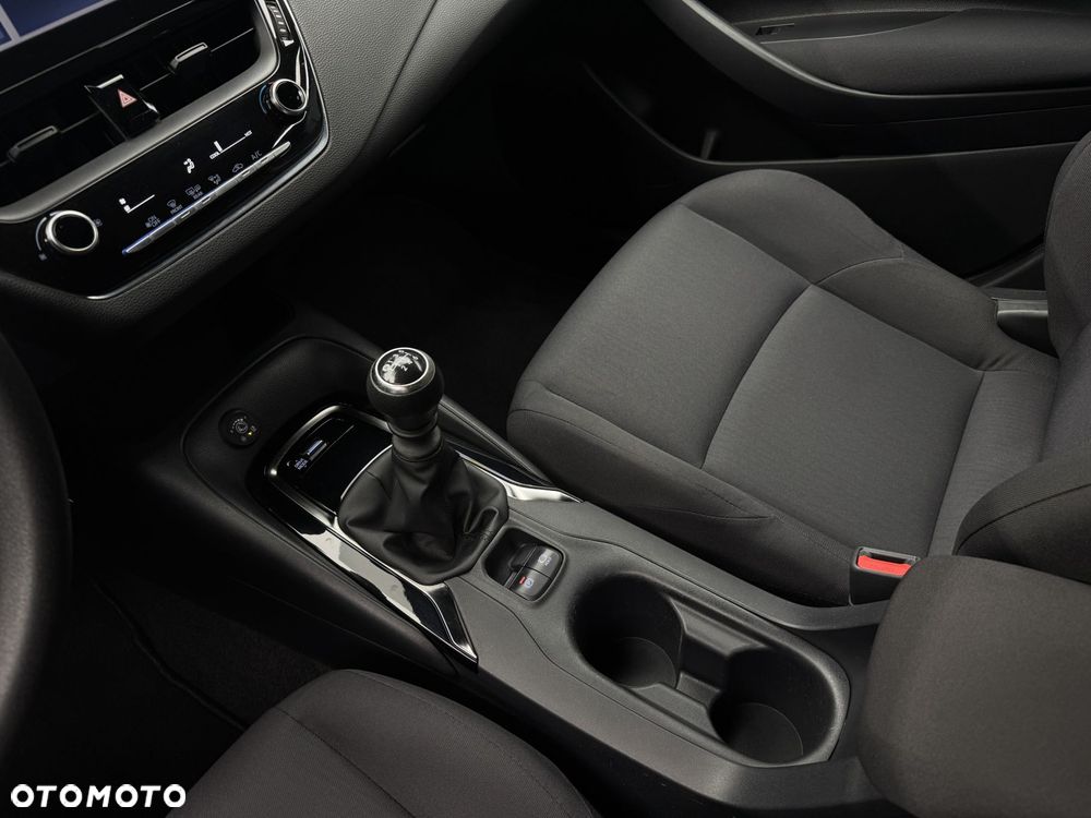 Toyota Corolla 1.2 T Active - 27
