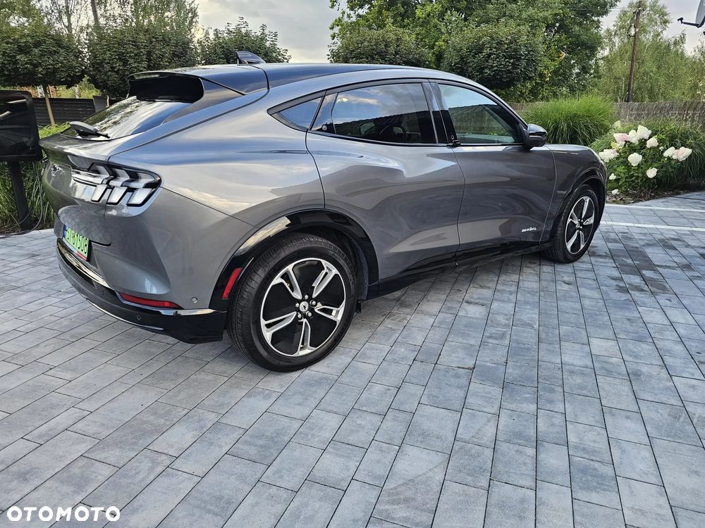 Ford Mustang Mach-E AWD PREMIUM - 9