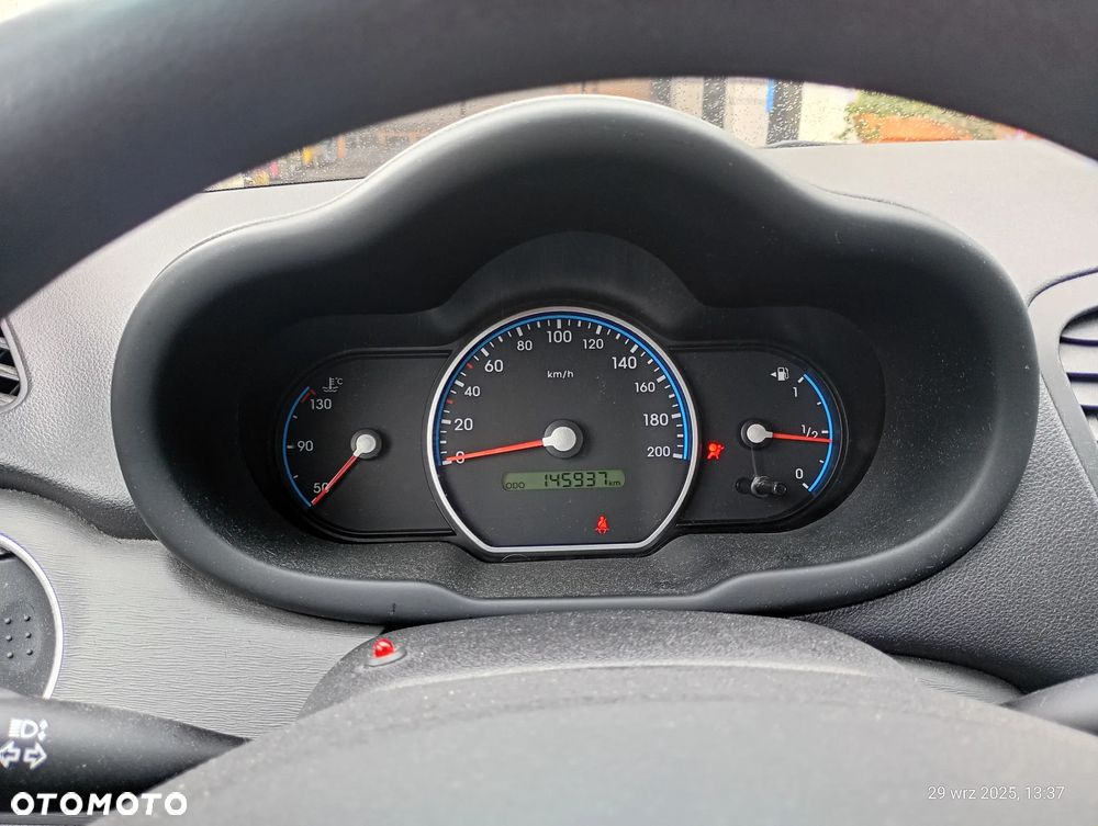 Hyundai i10 1.1 Base - 8