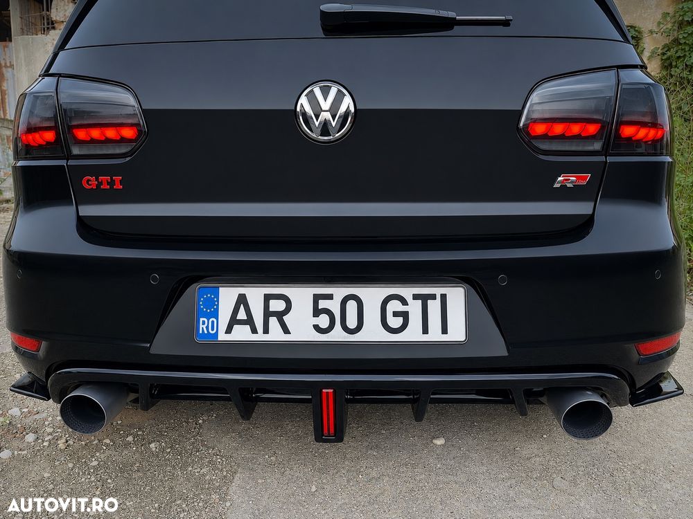 Volkswagen Golf 2.0 R - 4
