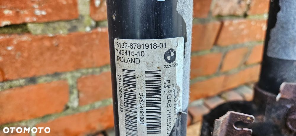 BMW X5 E70 Amortyzator tył tylny prawy lewy 6781922 6781921 Sprężyna tył Sprężyny tylne Amortyzator przód prawy lewy Amor przedni prawy przedni lewy 6781918 - 7