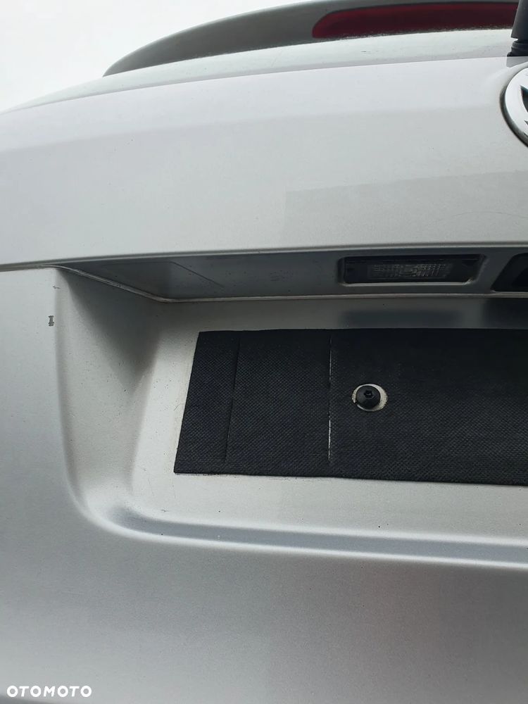 TYLNA KLAPA VW GOLF 6 PLUS BEZ RDZY LAK: LA7W - 4