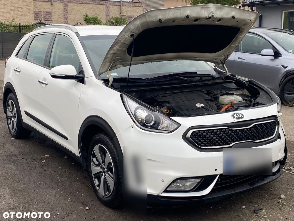 Kia Niro 1.6 GDI Hybrid L - 9