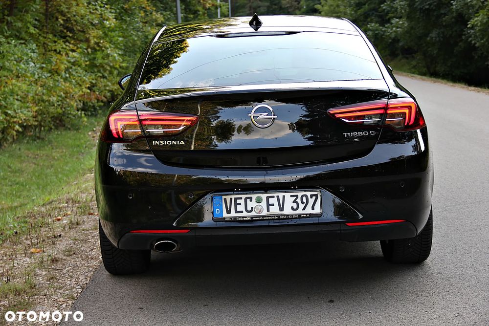 Opel Insignia 2.0 CDTI automatik Business Edition - 23
