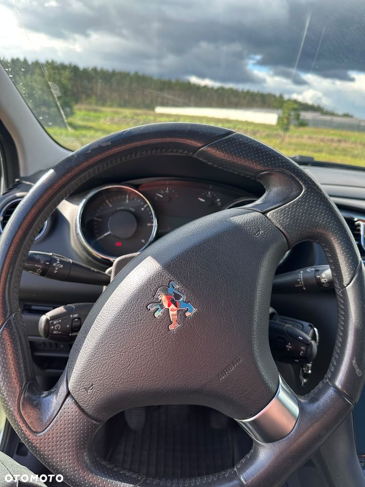 Peugeot 3008 2.0 HDi Allure - 13