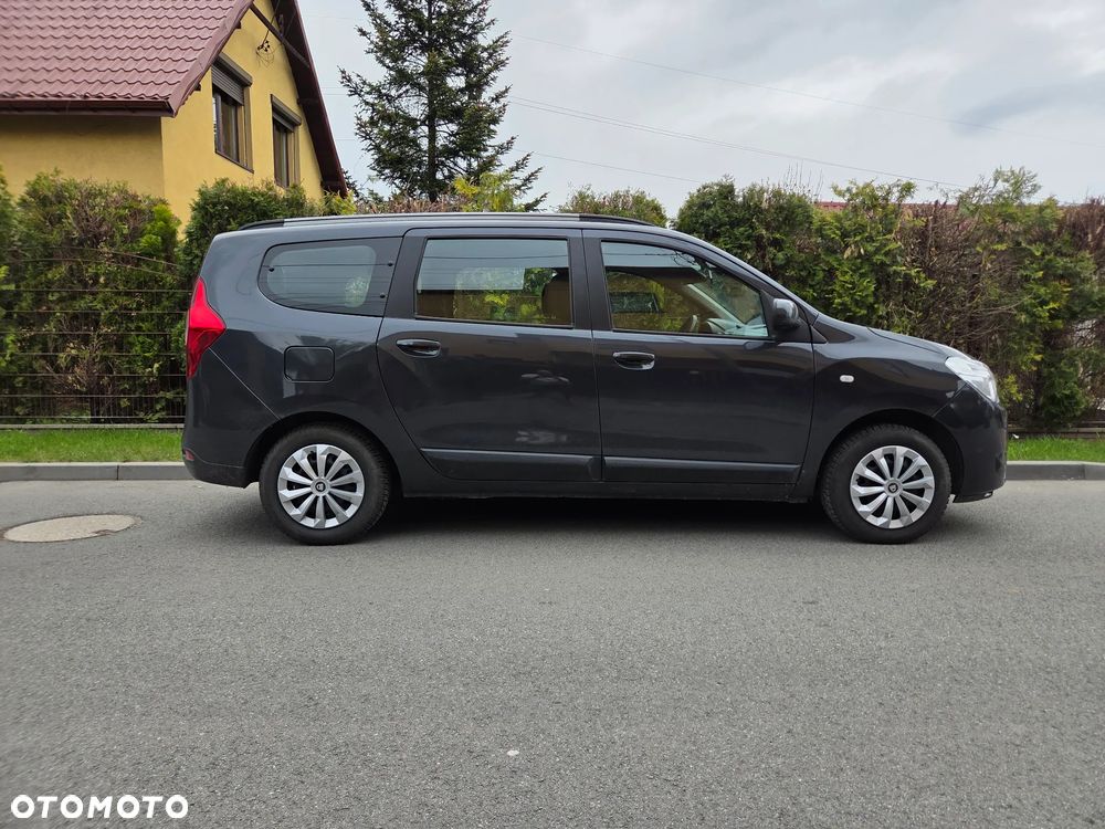 Dacia Lodgy 1.6 SCe Laureate S&S - 8