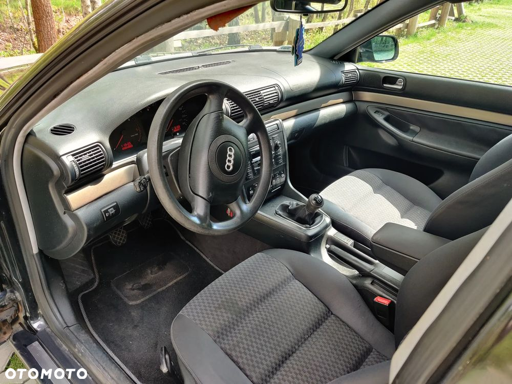 Audi A4 Avant 1.9 TDI - 7