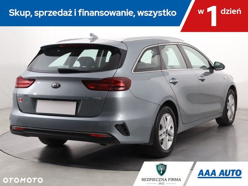 Kia Ceed - 6