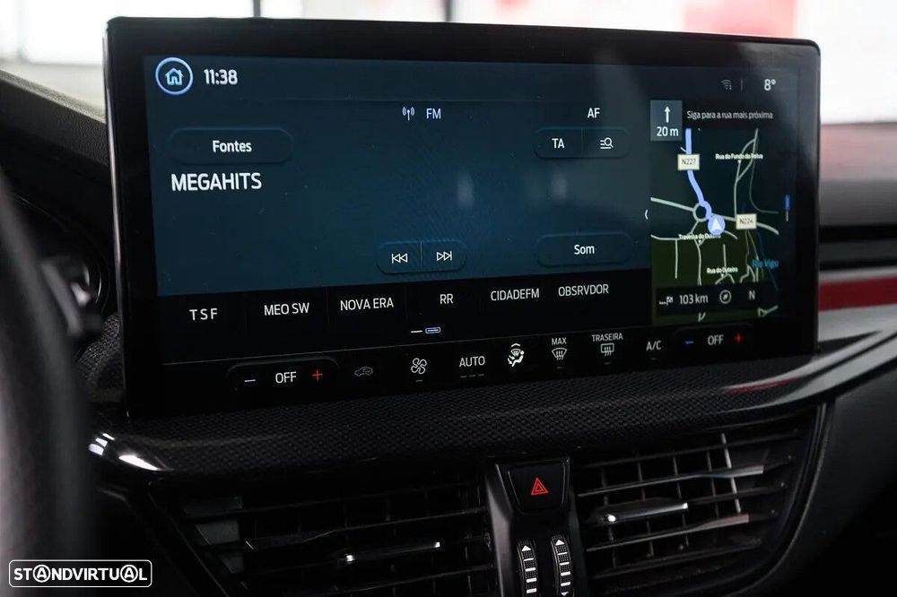 Ford Focus SW 1.0 EcoBoost ST-Line - 40