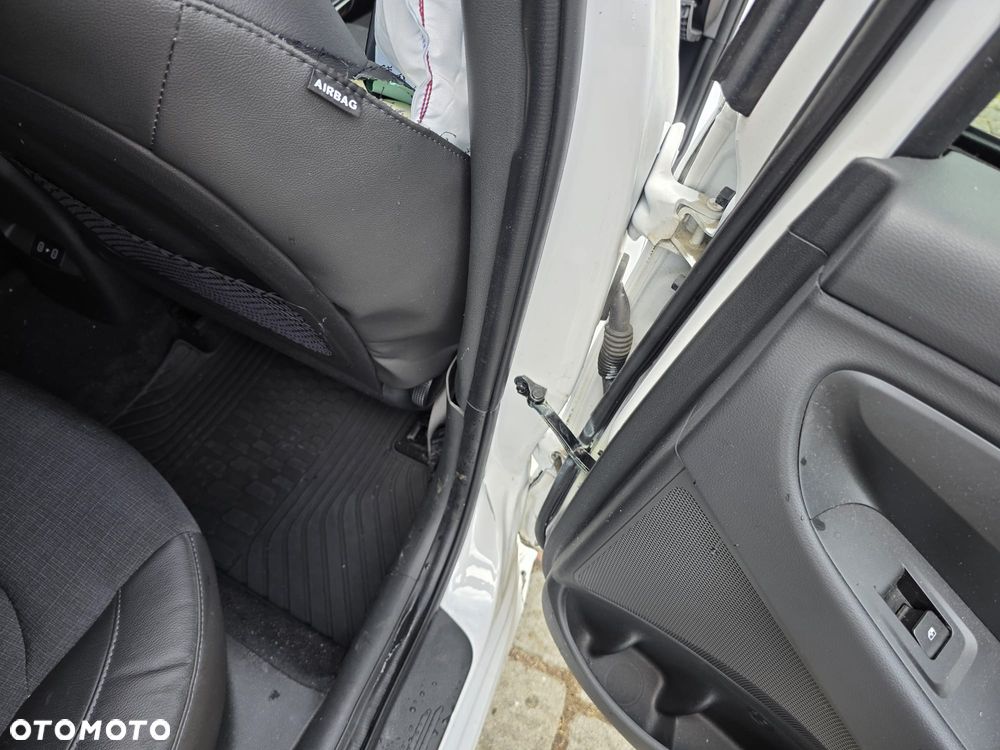 Hyundai i30 1.5 T-GDI 48V Smart Plus DCT - 9