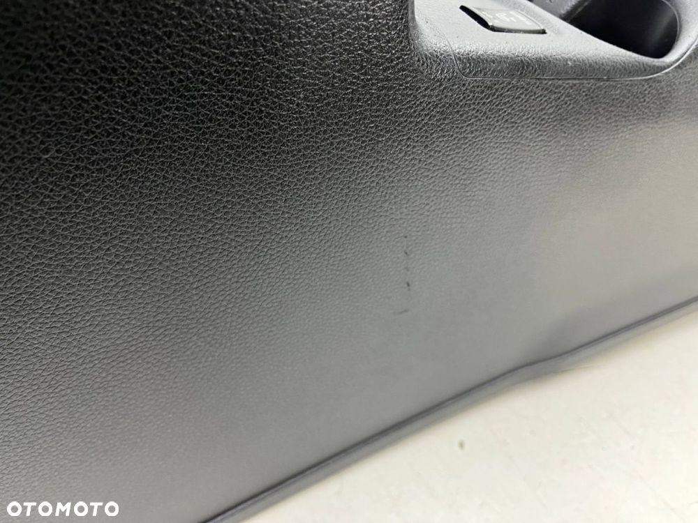 Tunel środkowy Nissan X-Trail III T32 Rogue 13-21r. podłokietnik obudowa uchwyty na kubki mieszek - 13