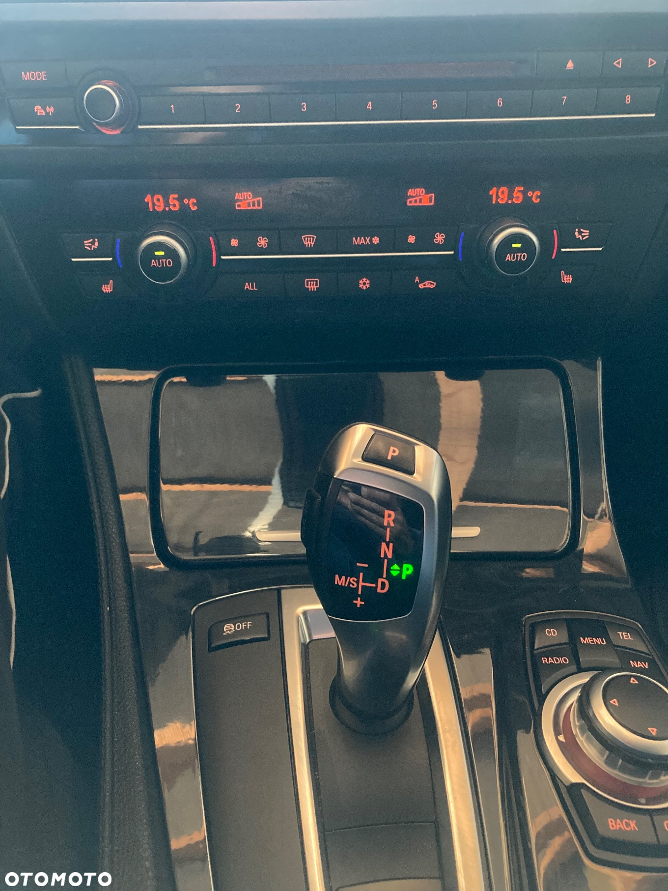 BMW Seria 5 523i Touring Sport-Aut - 10