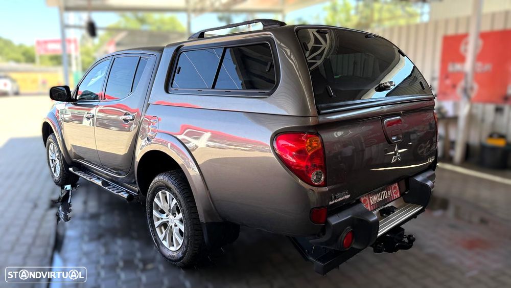 Mitsubishi L200 2.4 DI-D CD Instyle Strakar 4WD - 3