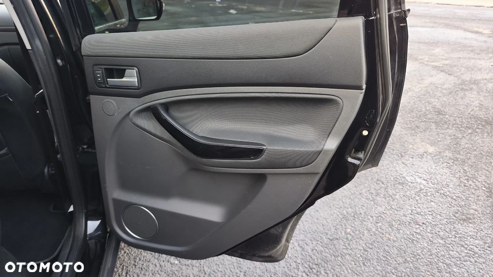 Ford Kuga 2.0 TDCi 4WD Titanium - 23