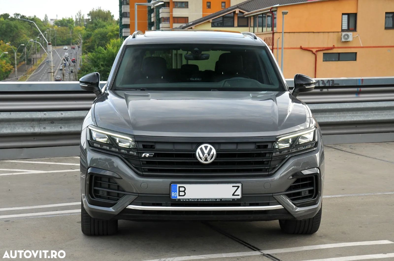 Volkswagen Touareg V6 TDI 4MOTION R-Line - 1