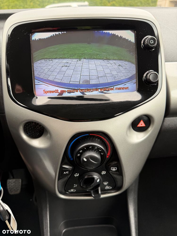 Toyota Aygo x-cite Style Selection - 25