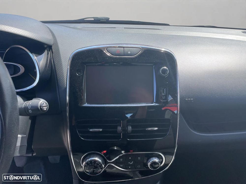 Renault Clio Sport Tourer Energy dCi 90 Start & Stop Dynamique - 16