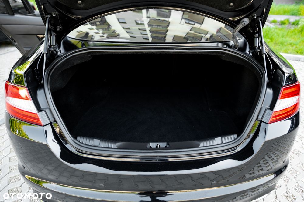 Jaguar XF 2.0 T Premium Luxury - 16