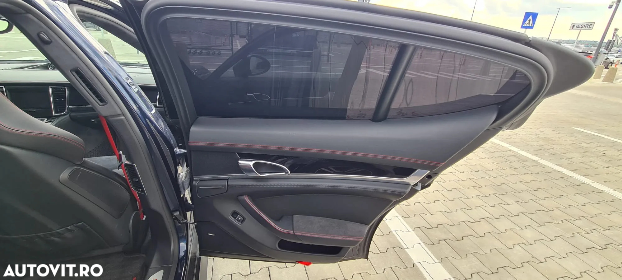 Porsche Panamera GTS PDK - 26